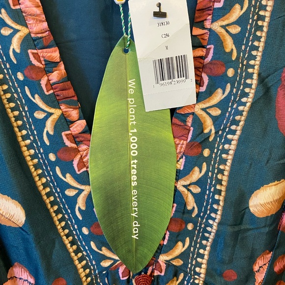 Farm Rio Seashell Tapestry long-sleeve minidresss, size Medium, NEW WITH TAGS - Picture 4 of 11